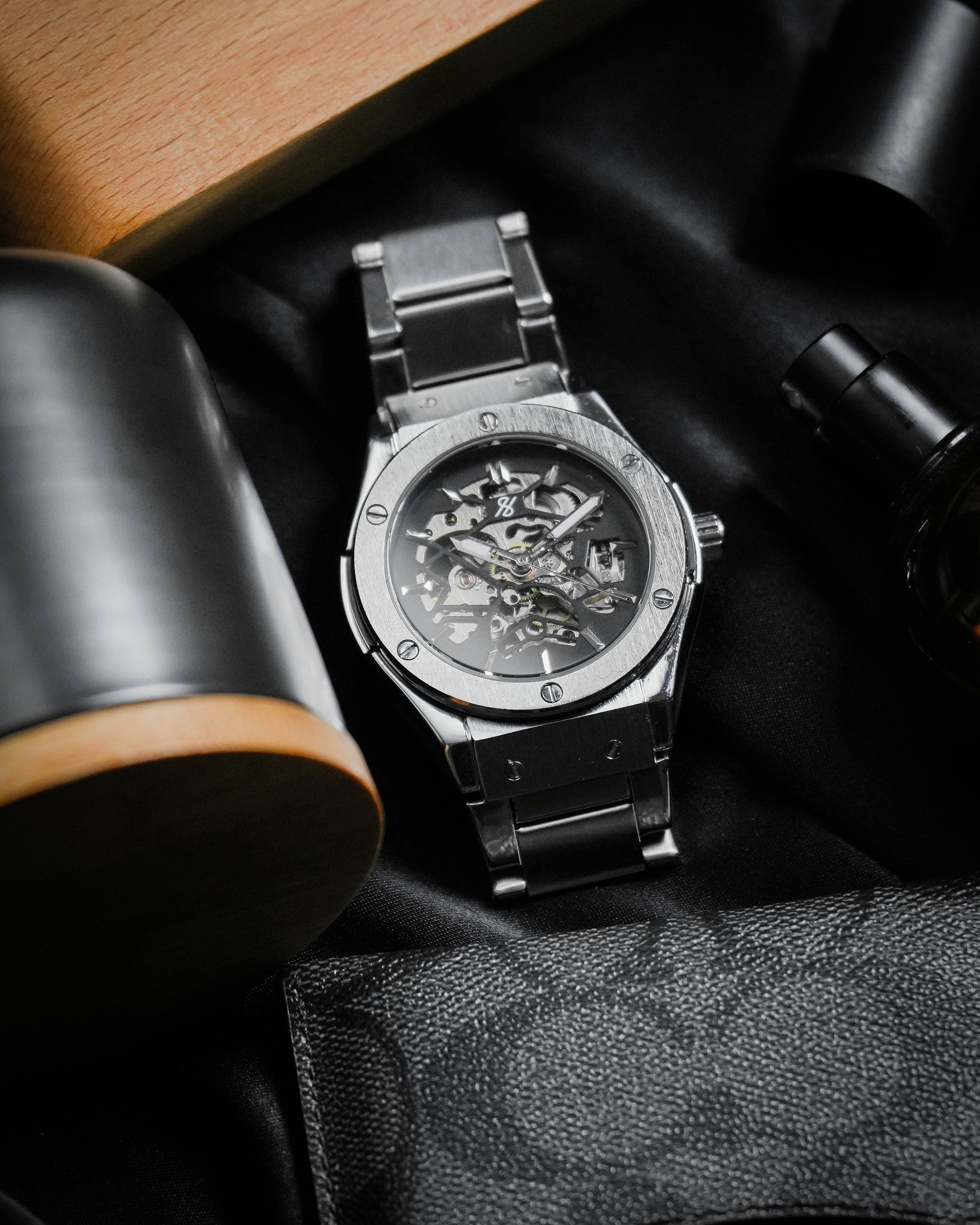 Madnom Watch Opus Magnum | Silver, Metal | Automatic Watch – HS Collectio